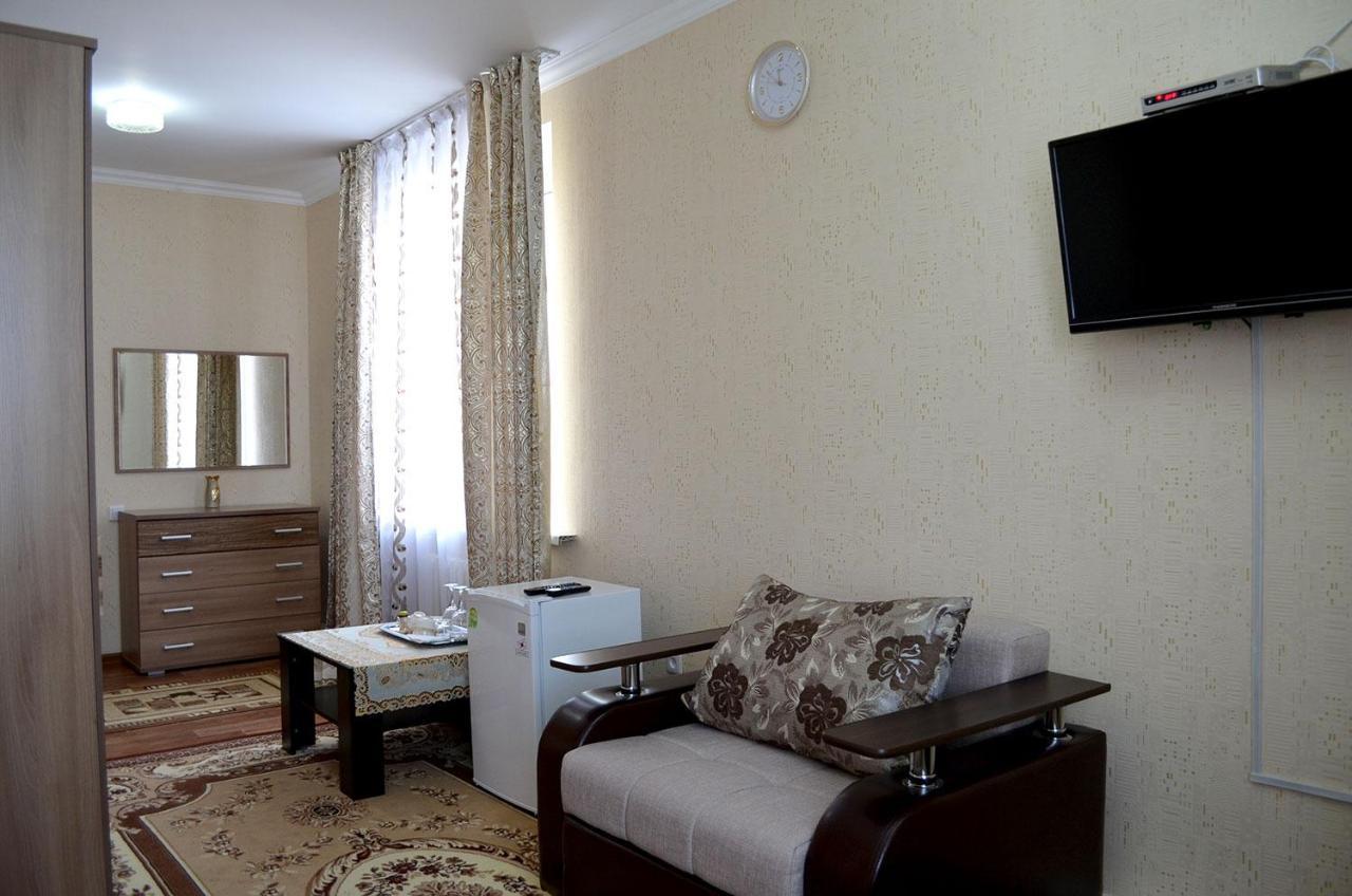 The Grand Hotel Semey Luaran gambar