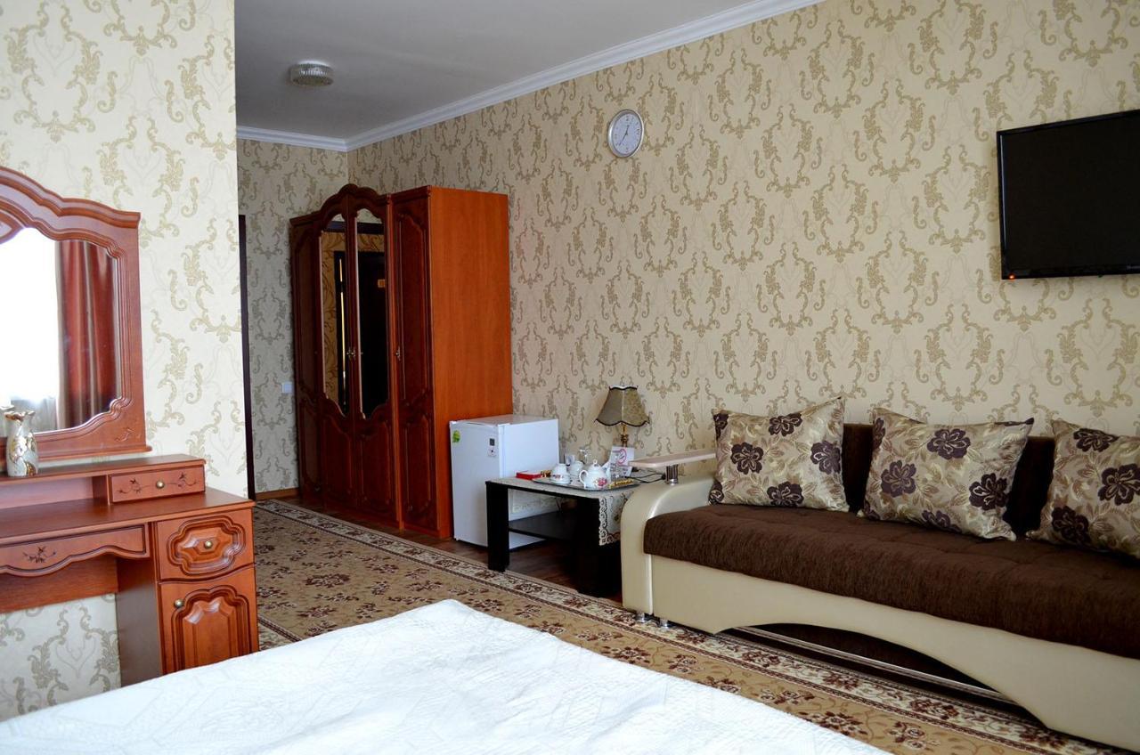 The Grand Hotel Semey Luaran gambar