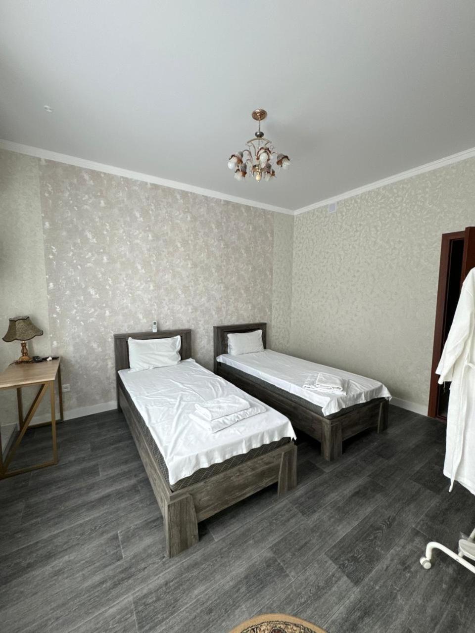 The Grand Hotel Semey Luaran gambar